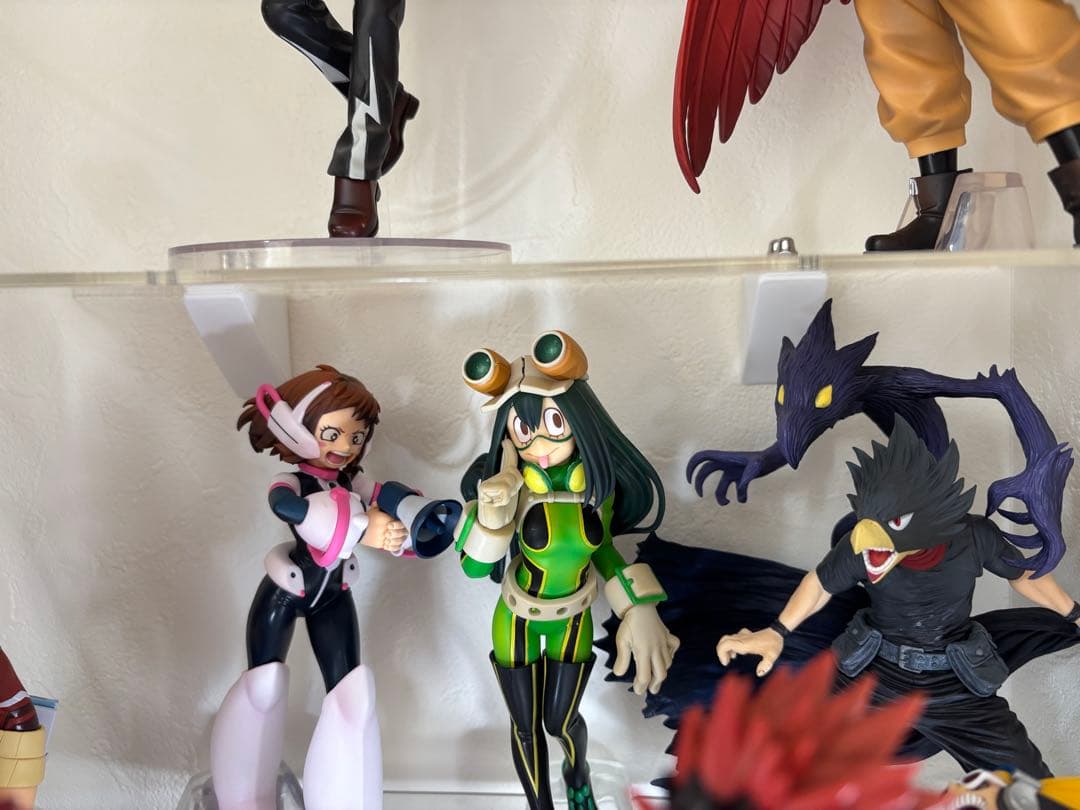 ヒロアカフィギュアまとめ売り22体+おまけ - メルカリ