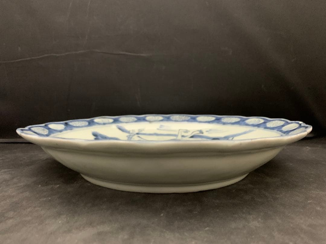 古伊万里 鉄拐仙人染付図輪花皿 約直径27㎝ - メルカリ