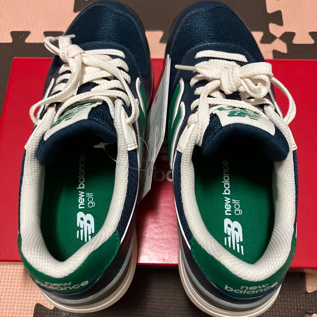 ニューバランス　新品未使用　23.5cm 2E レディース　ゴルフシューズ