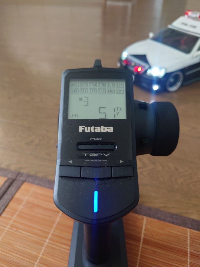 パトカー型ラジコン LEDライト付き