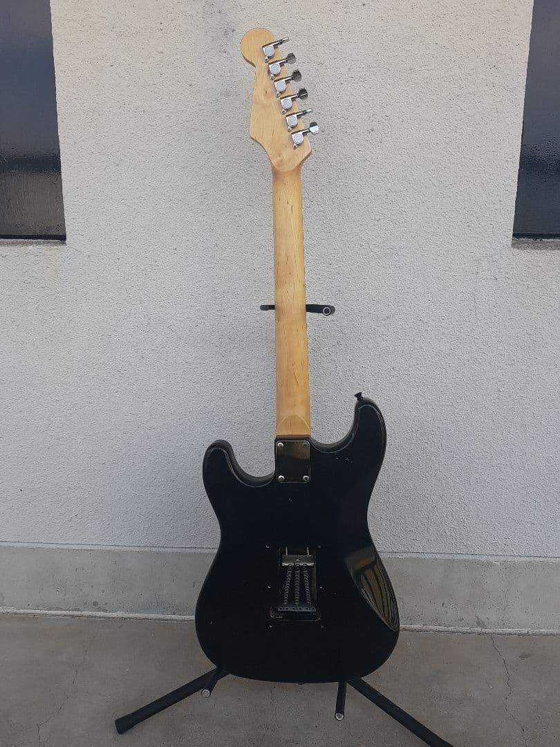 最終値下げ加熱処理AIYストラトタイプエレキギターSSS黒
