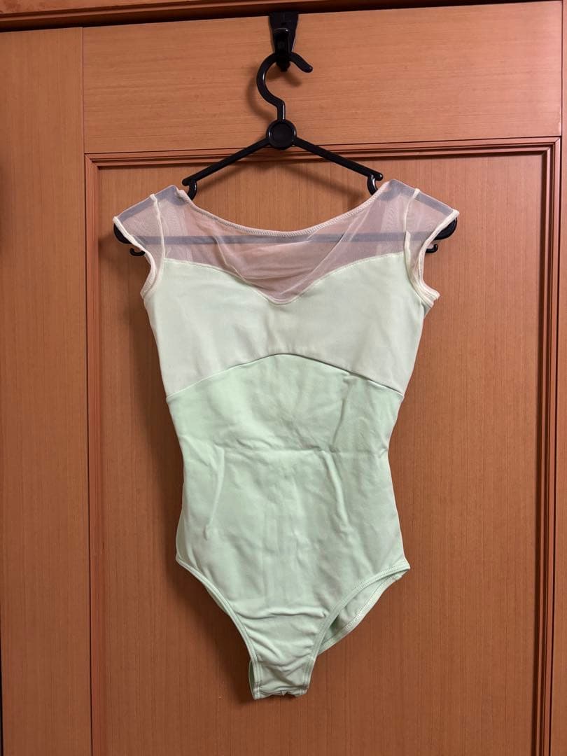 チャコット Nelaミントグリーン バレエレオタード Mサイズ - メルカリ