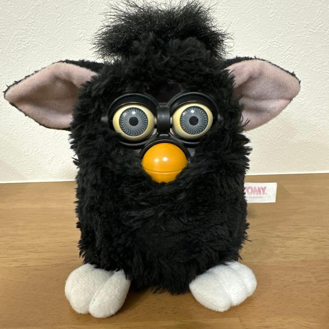 初代 ファービー 黒 日本語版 - メルカリ