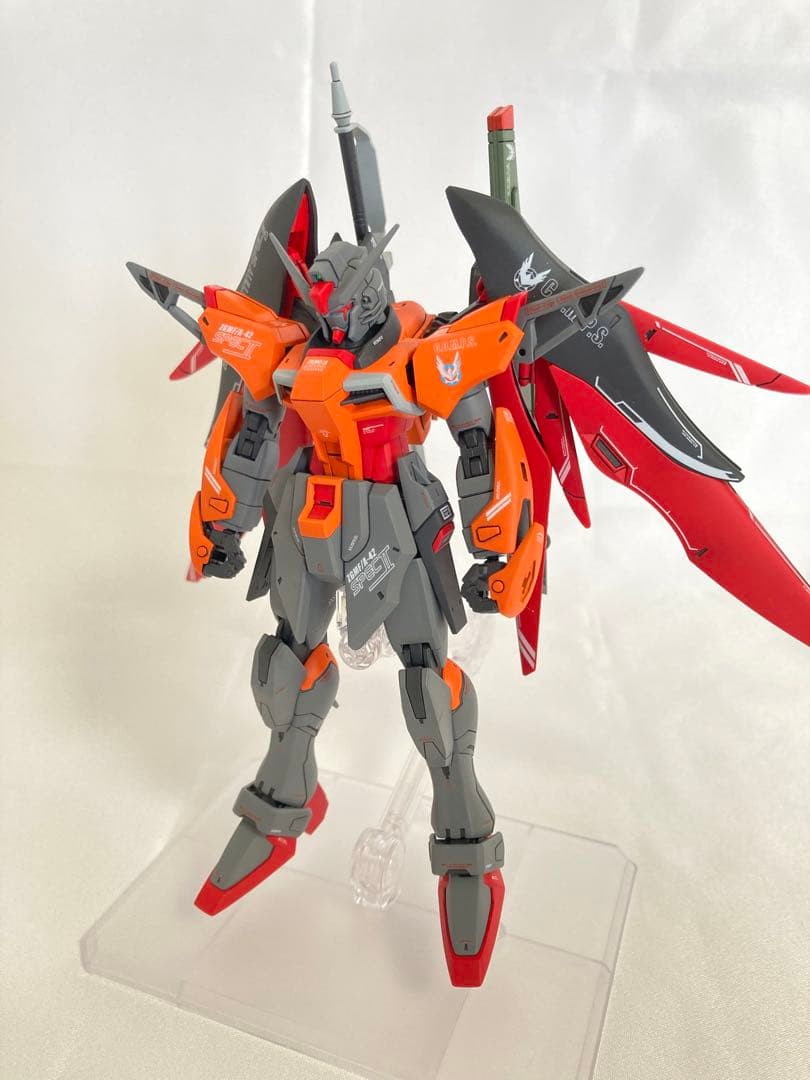 HG 1/144 ハイネ専用デスティニーガンダム SpecII&ゼウスシルエット