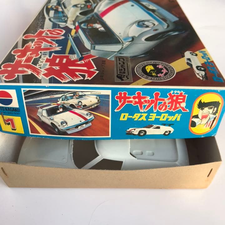 サーキットの狼 プラモデル 1/24 ロータスヨーロッパ 日東科学 - メルカリ