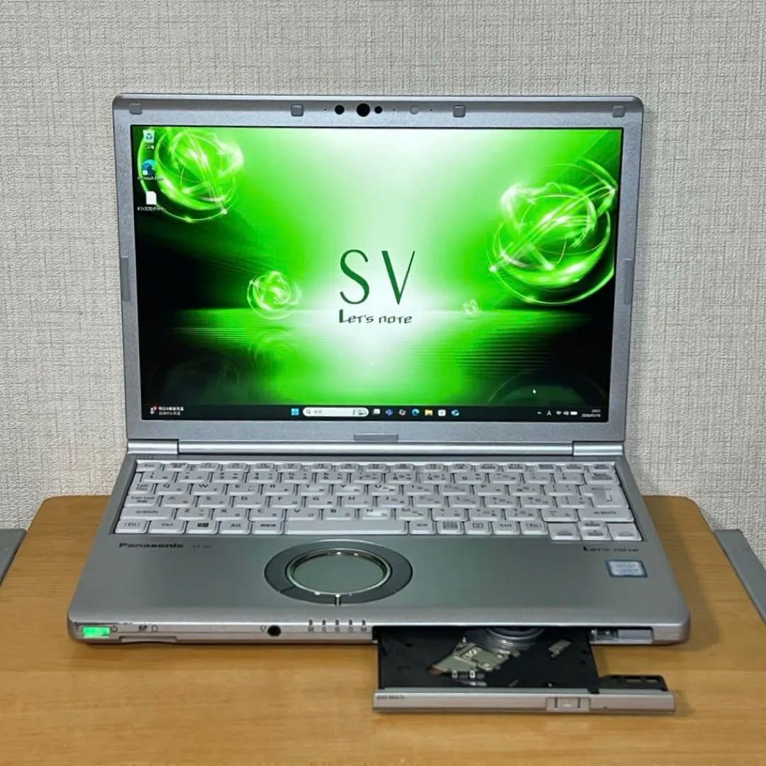 バッテリー良好!レッツノートSV7 i5 8G／256GB／光学ドライブ バッテリー良好!レッツノートSV7 i5 8G／256GB／光学ドライブ 999gで