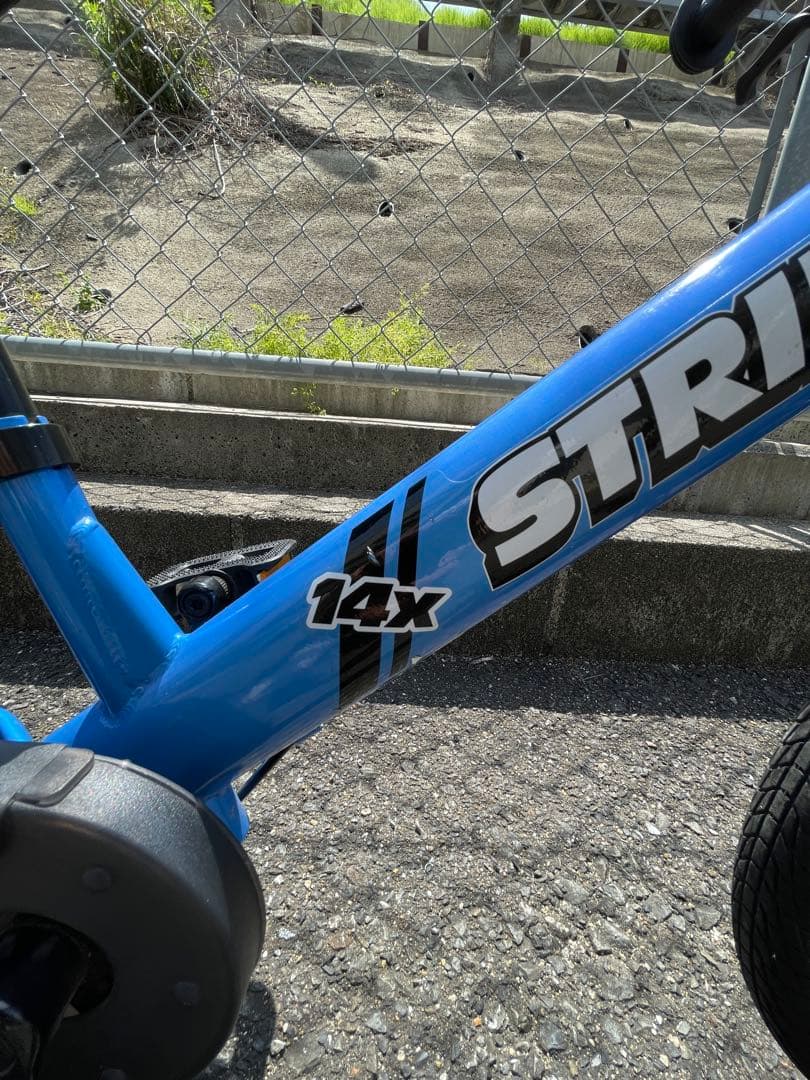 田んぼ様STRIDER 14x バランスバイク 青正規キックスタンド付