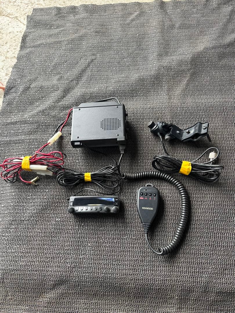 KENWOOD アマチュア無線トランシーバー　TM-733 Kenwood TM-733 Dual Band Mobile HAM Radio Transceiver Confirmed
