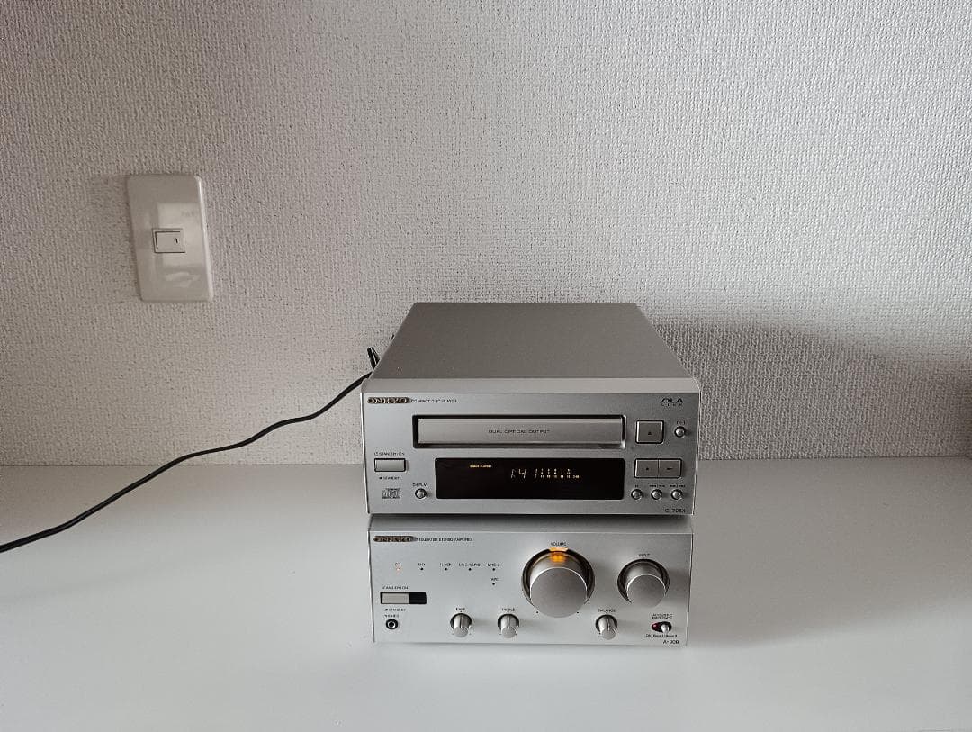 ONKYO INTEC 205 A-909 C-705X アンプ CD ☆☆☆☆ ONKYO INTEC205 (A-905,C-705,MD-105,T-405X,PS-A77)のジャンクセット