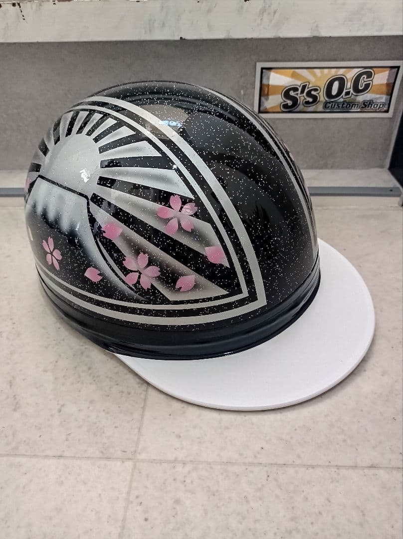 カスタムコルク半 黒✘シルバー富士日章 七色ラメ - メルカリ