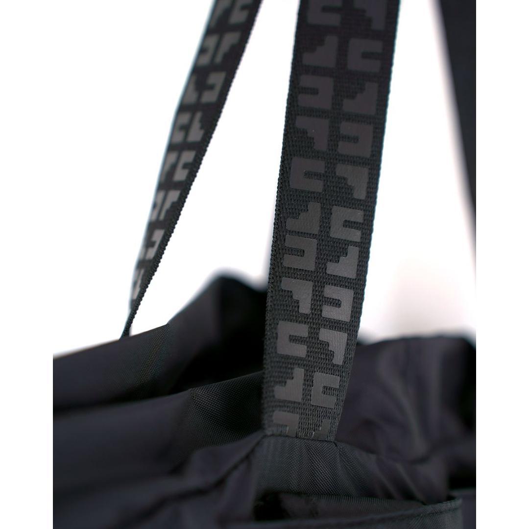 【新品】NF BACKPACK TOTE×“怪獣” KEYRING