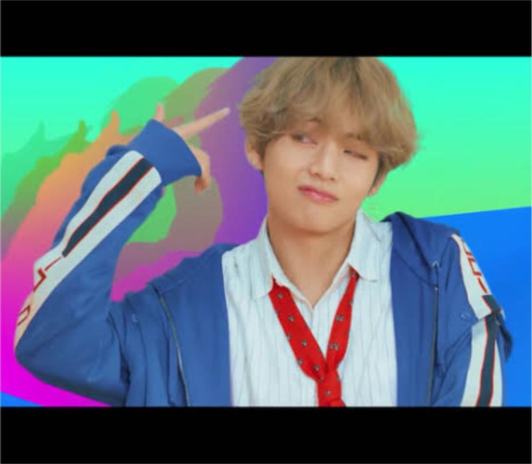 GUCCI パンサーネクタイ 【BTS テテ着用】 - メルカリ