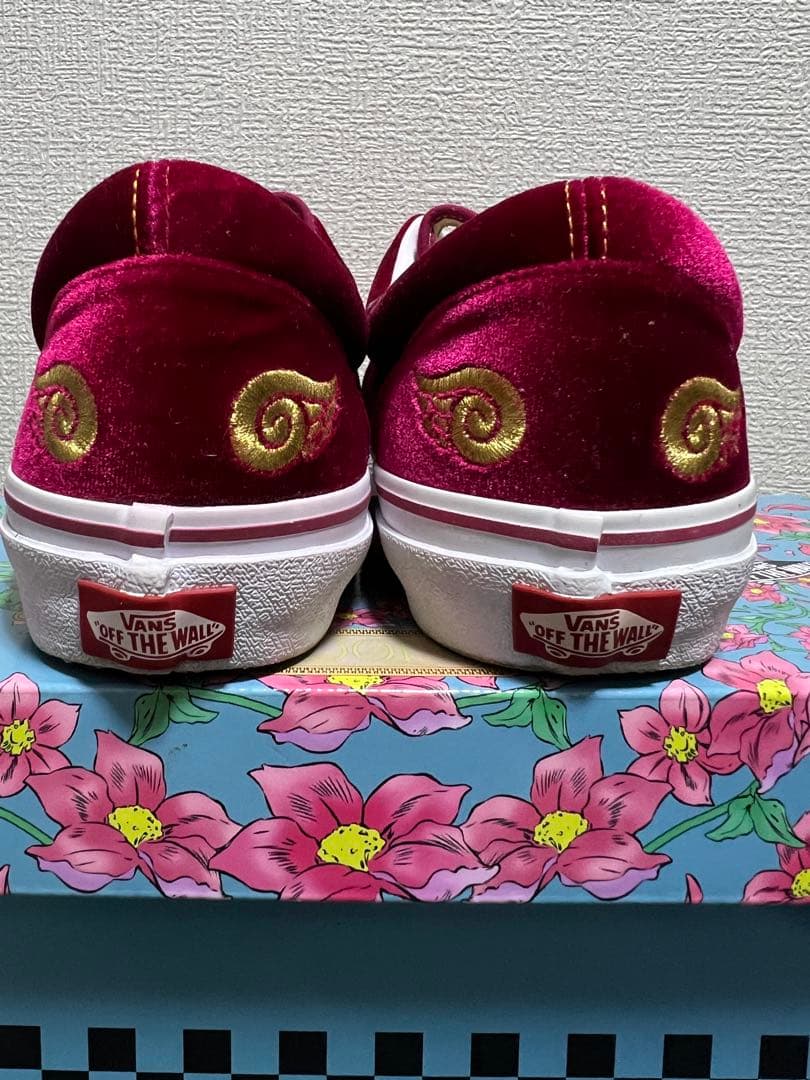 FROM JAPAN公式アカウント01 ジョジョ5部　ジョルノ