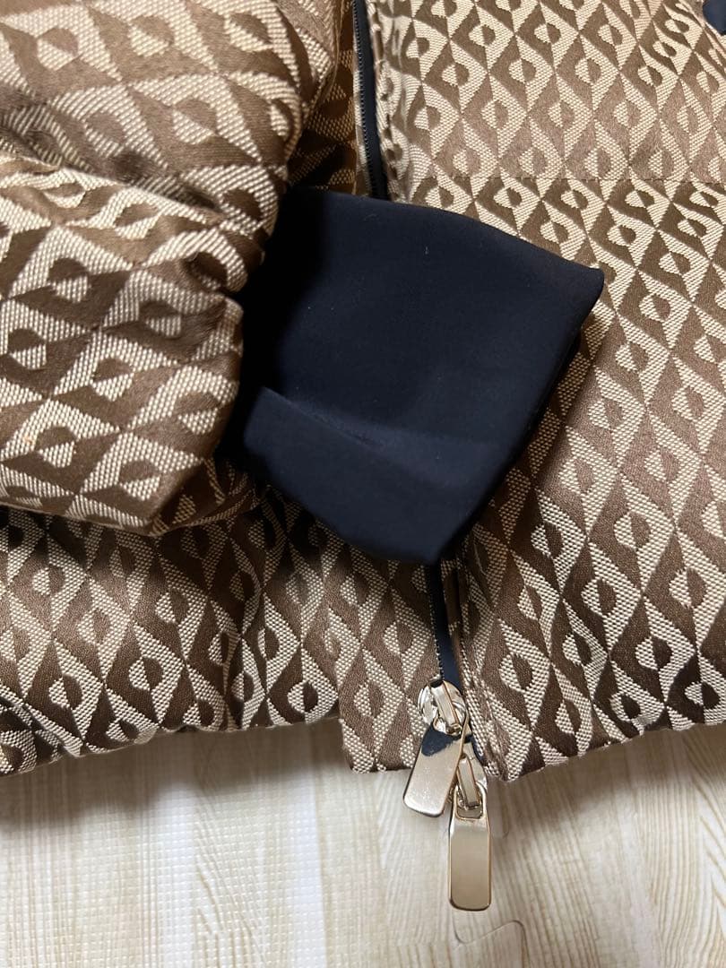 新品] ZARA SKI 耐水加工ウィンドブレーカーダウンジャケット - メルカリ