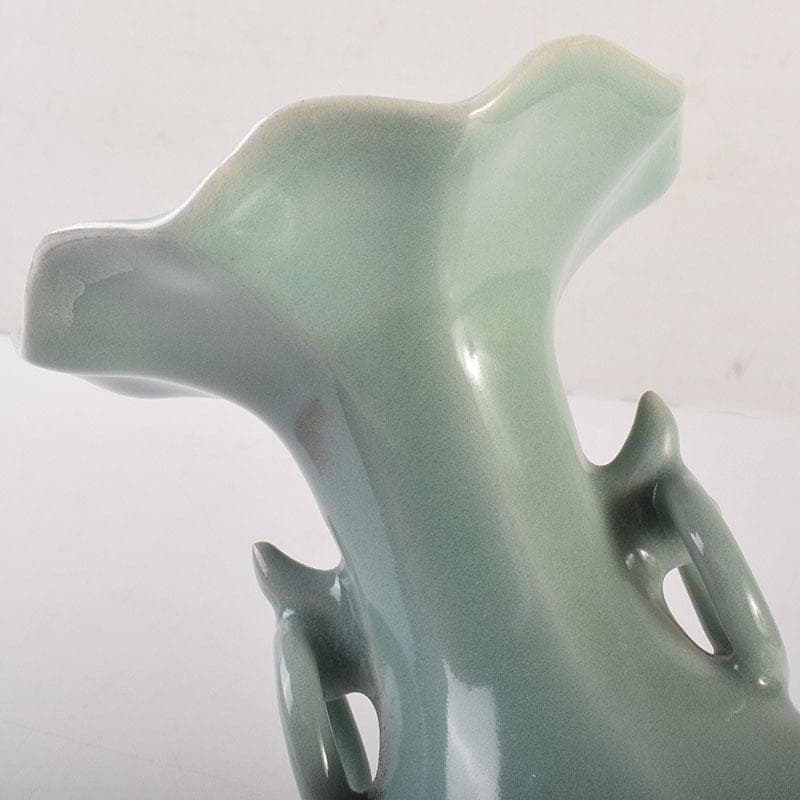 中国 龍泉窯 粉青釉 桔梗口双耳瓶 花入 C 6943 - メルカリ