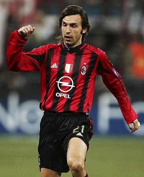 ACミラン ピルロ ユニフォーム LLサイズ ビッグイヤー 0405 - メルカリ