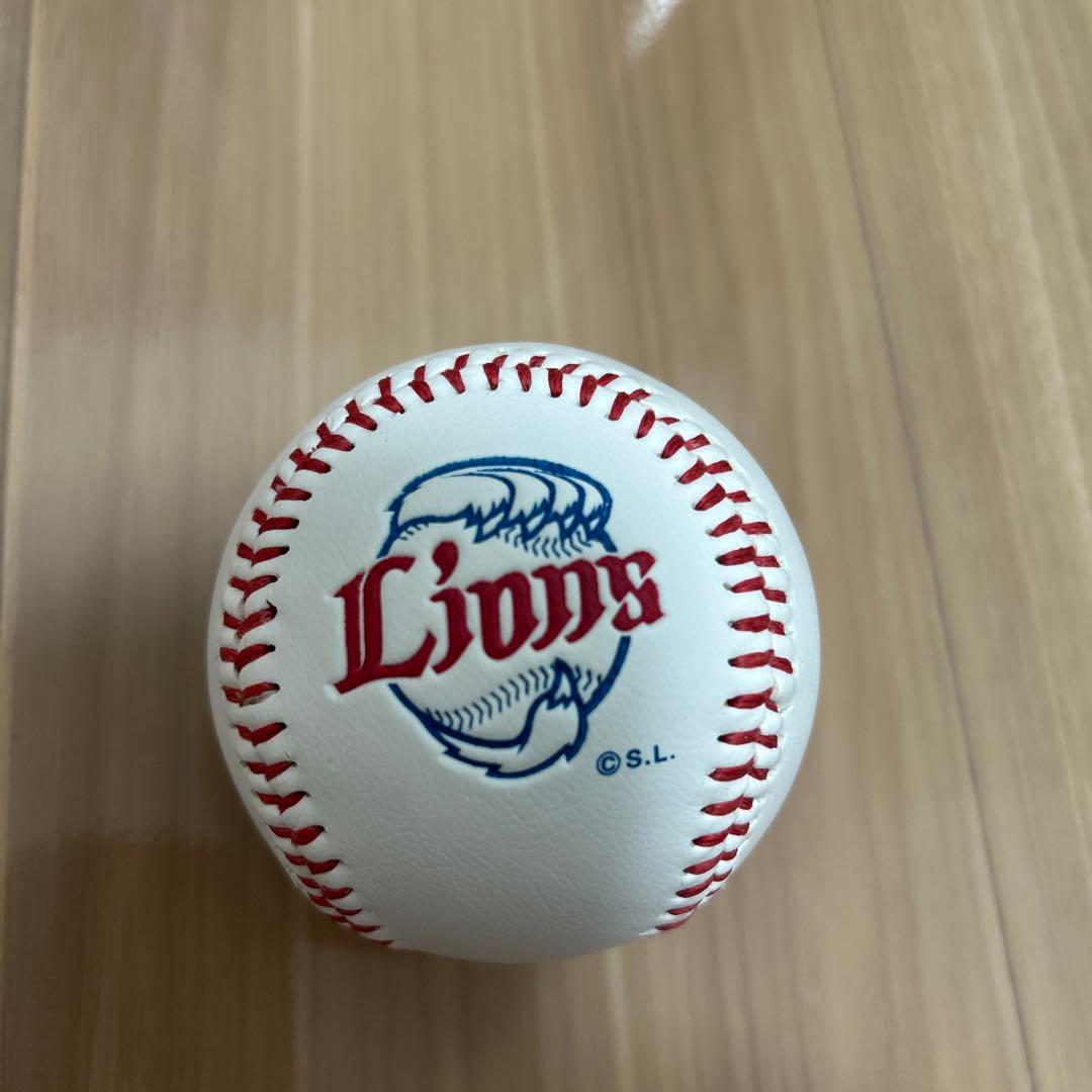 西武ライオンズ 浅村栄斗選手（現楽天イーグルス） 直筆 サインボール