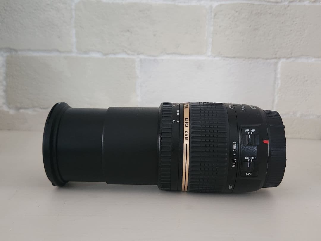 TAMRONキヤノン　AF18-270mm F/3.5-6.3 Di II VC