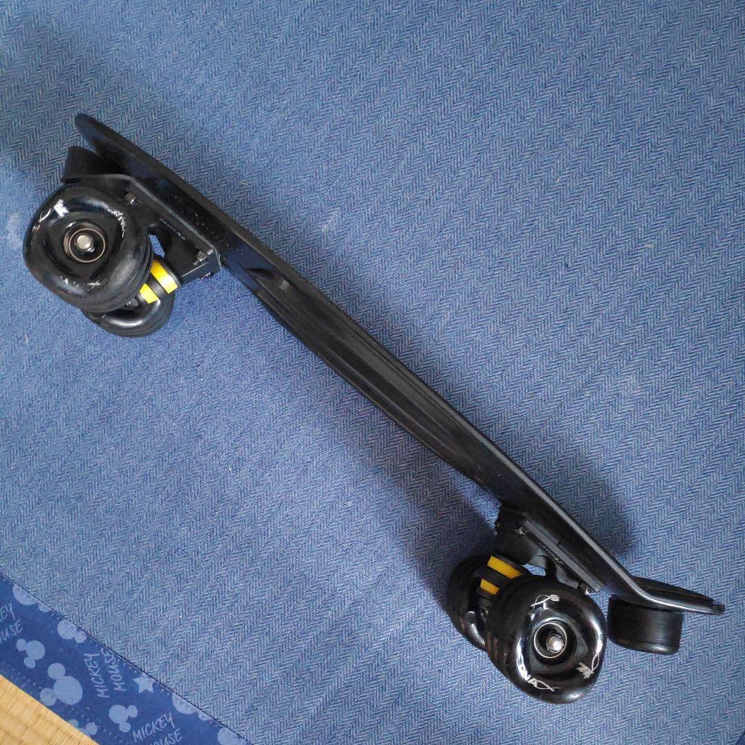 カスタム ペニー 22 インチブラックシャークウィール 72mm penny 黒