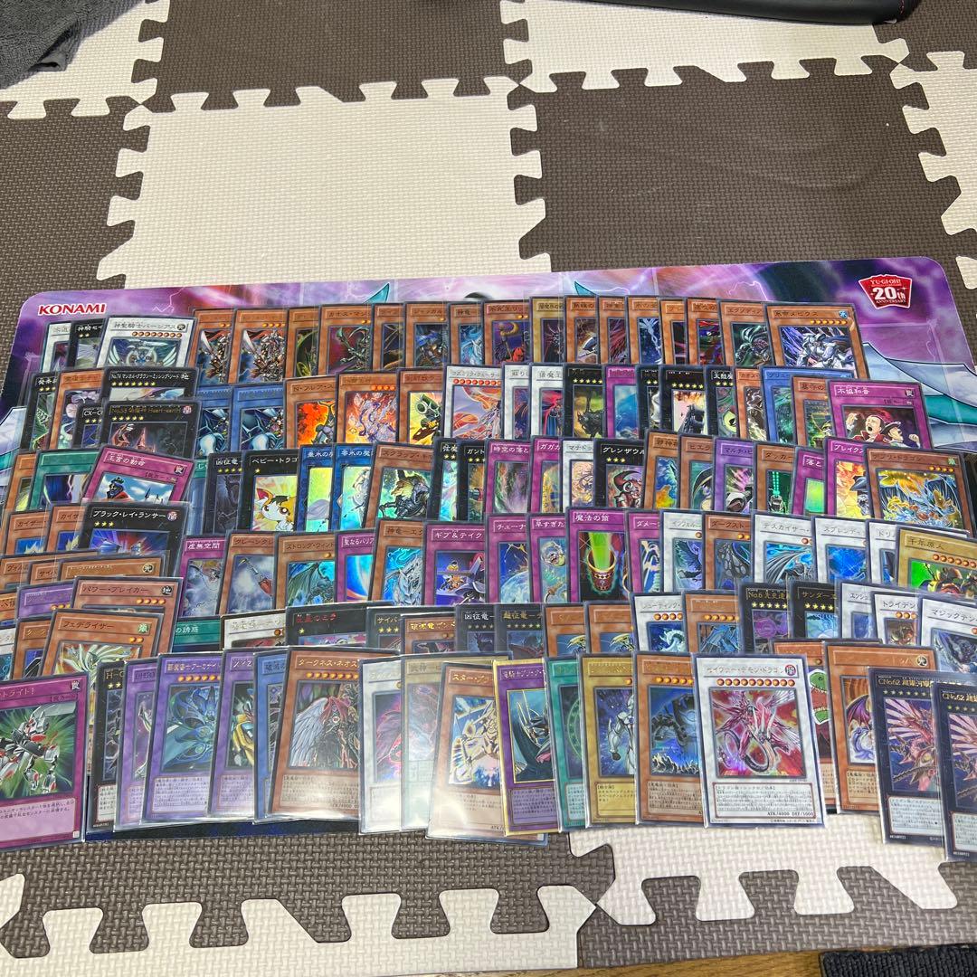 遊戯王 光り物まとめ売り 120枚⤴︎ 遊戯王 まとめ売り 12枚 初期 - メルカリ