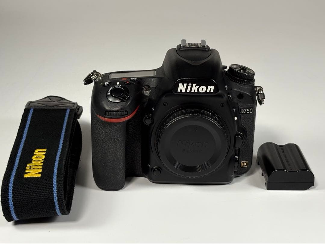 【訳あり】Nikon D750ボディー D750 ボディ 中古価格比較 - 価格.com