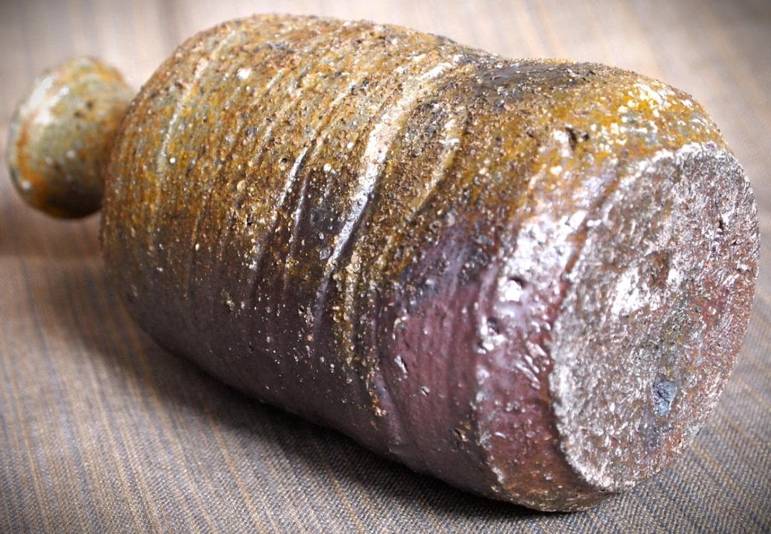 希少作★小山日出男★黒備前《窯変》徳利★黄胡麻★個展作品