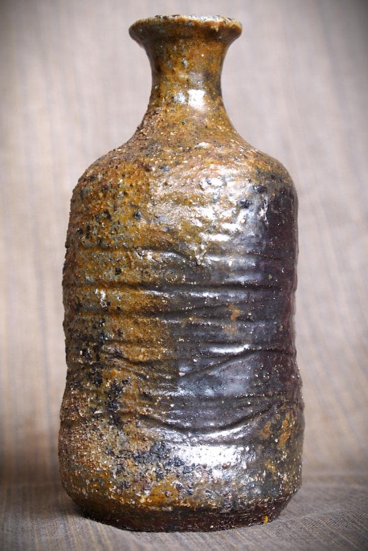 希少作★小山日出男★黒備前《窯変》徳利★黄胡麻★個展作品