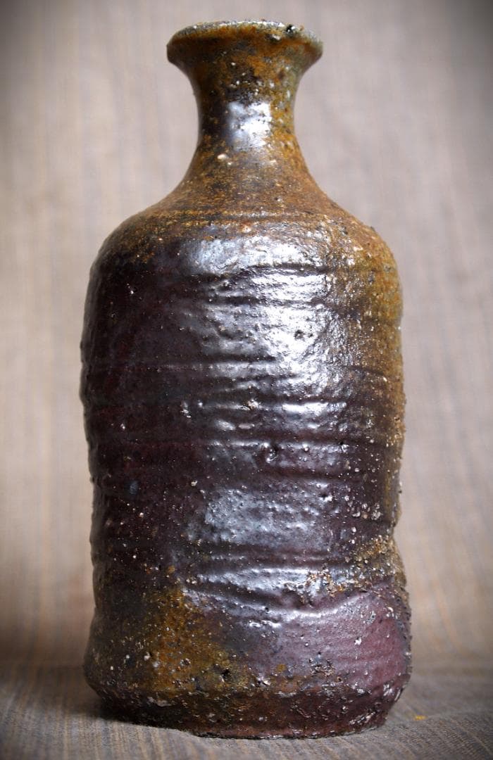 希少作★小山日出男★黒備前《窯変》徳利★黄胡麻★個展作品