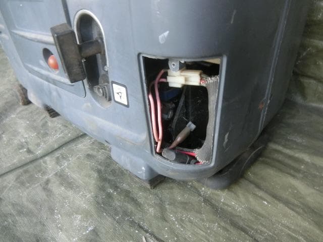 125：ポータブル発電機　SF-2600F 2.6kW　ジャンク