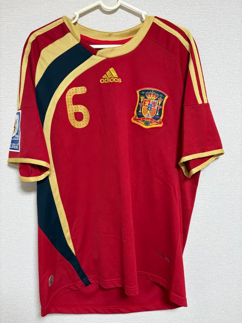 adidas スペイン代表 イニエスタ NO.6 2010 W杯モデル - メルカリ