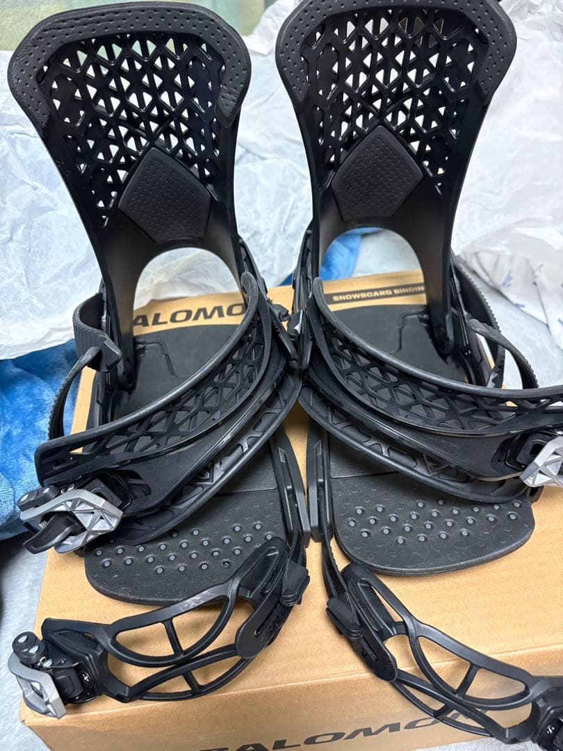 新品・未使用】SALOMON Highlander BK M 24-25 - メルカリ