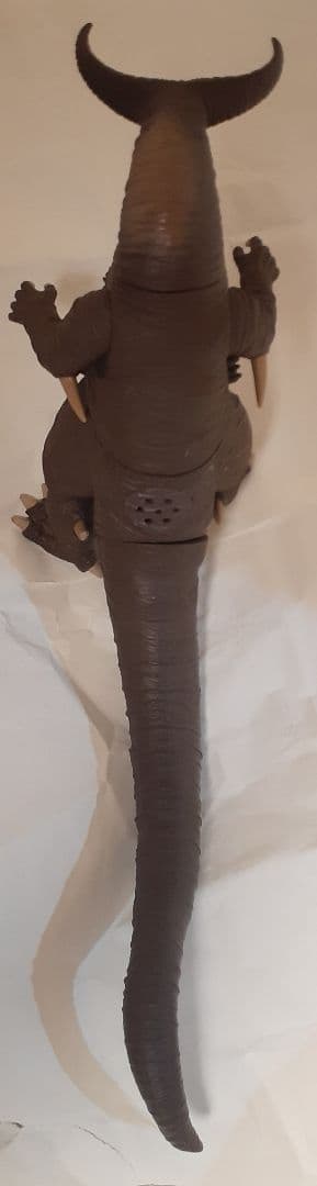 パワードゴモラ　ウルトラマンパワード　サウンドバトラー