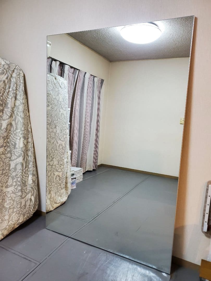 【値下げ】大型ミラー　立て掛けタイプ　ゴム脚付き　幅120㎝、高さ180㎝　鏡 楽天市場】180 120（壁掛け｜鏡）：インテリア・寝具・収納の通販