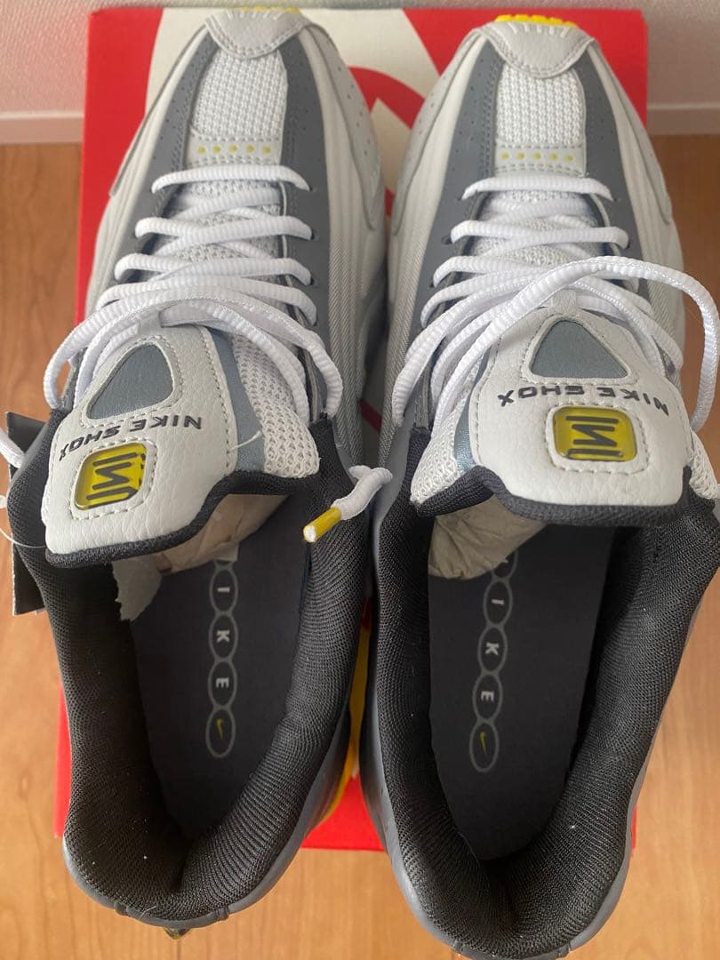 NIKE SHOX R4 SE ナイキ ショックス 極美品 - メルカリ
