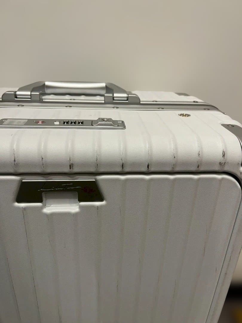 多機能キャリーケース【マットホワイトM】B31