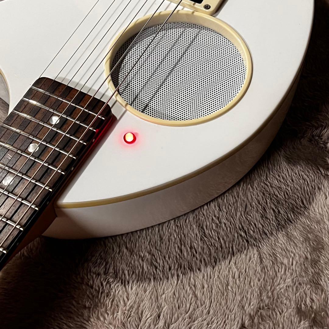 フェルナンデス ZO-3芸達者 アンプ内蔵 ホワイト 管AN - メルカリ