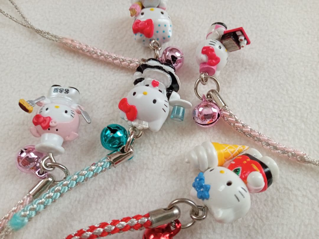 ゆうパケット】ハローキティ 根付け 日本橋他 5個セット - メルカリ