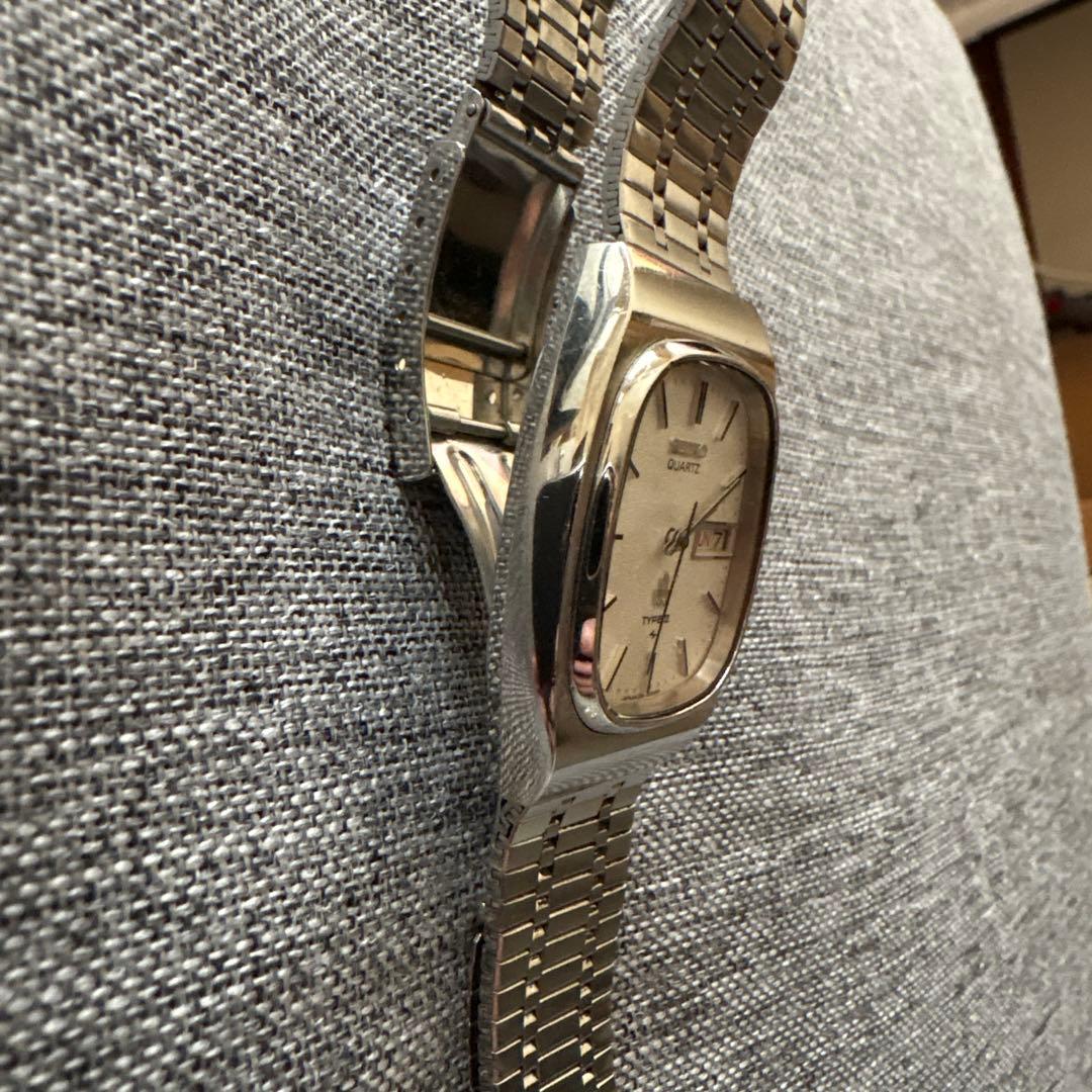 SEIKO クォーツ TYPEⅡ 《美品》　稼働品　中古品