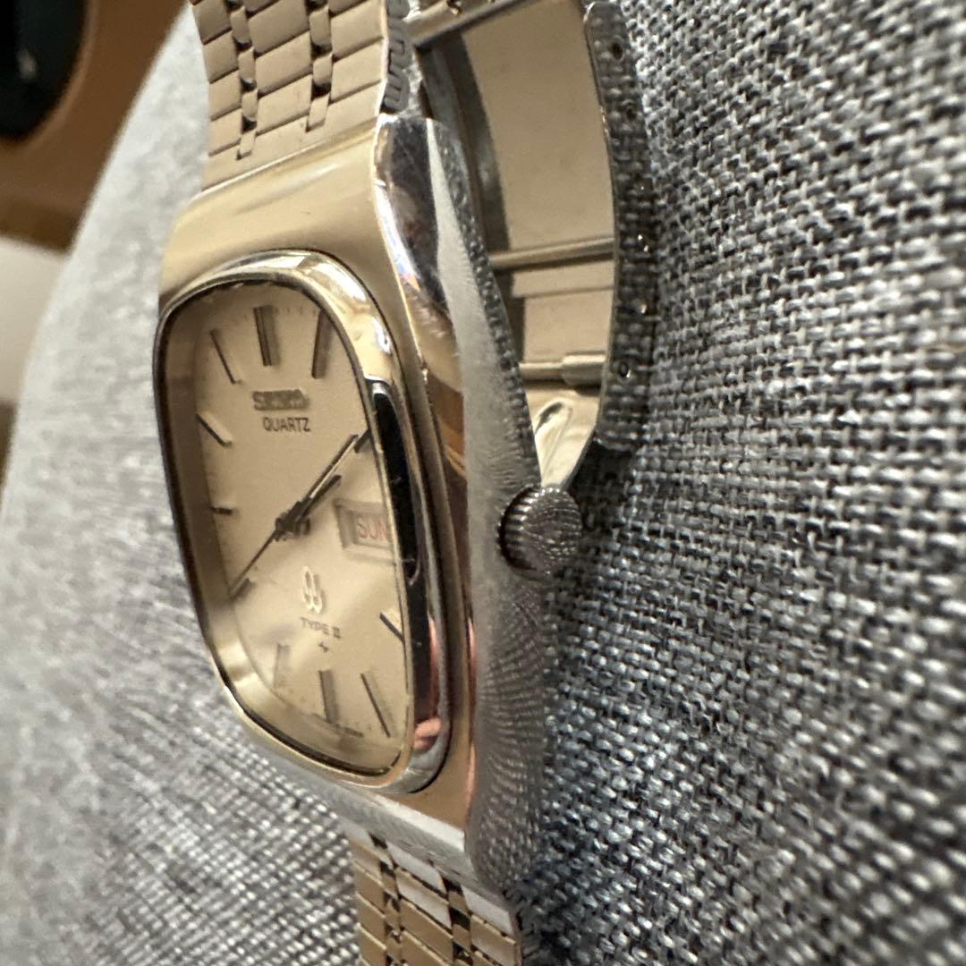 SEIKO クォーツ TYPEⅡ 《美品》　稼働品　中古品