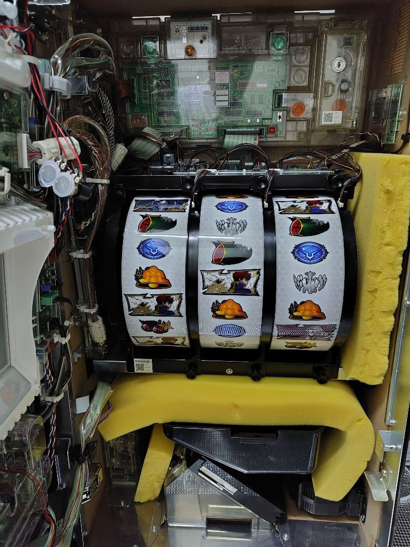 user_fe876188パチスロギアスR2 C.C.verシェイクⅢ２台