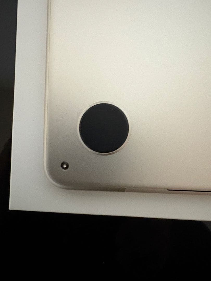 バッテリー100% MacBook Air M2 スターライト 16G 512G - メルカリ