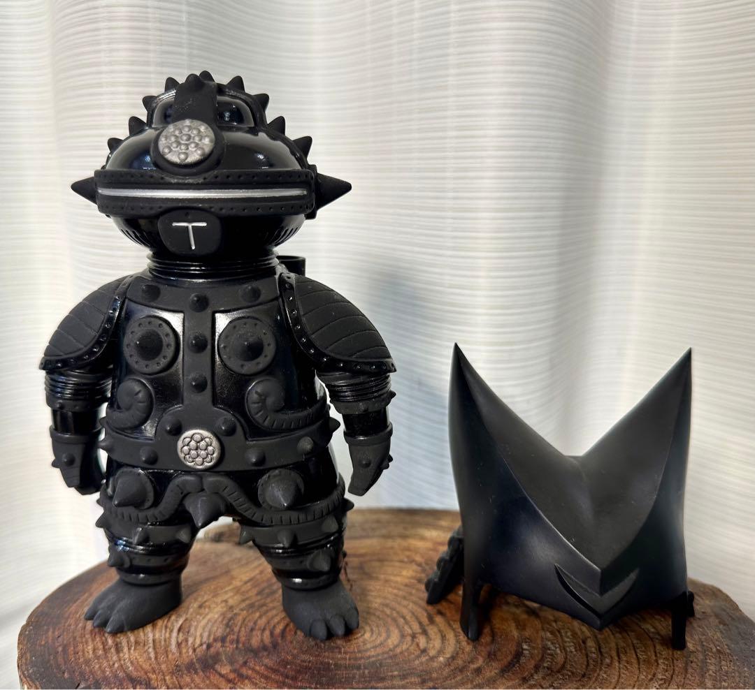 ともだち初号機　兜　マント付き