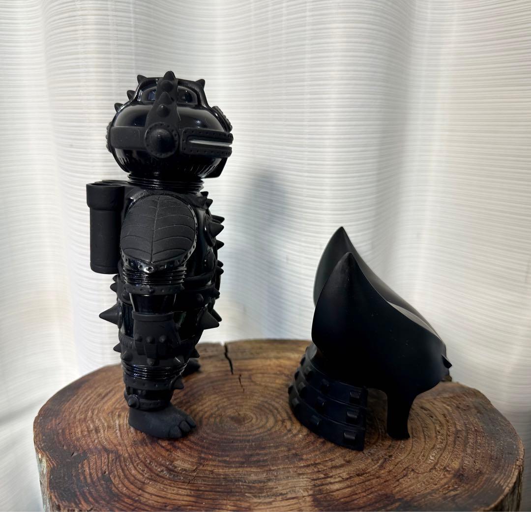 ともだち初号機　兜　マント付き