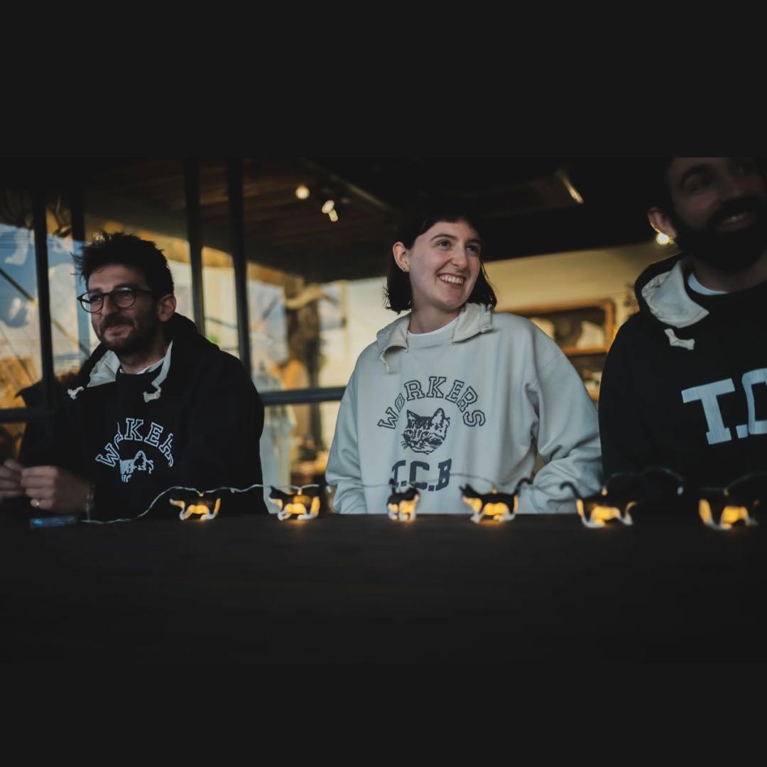 TCB×WORKERS CAT'S COLLEGE ATOZUKE-PARKA - メルカリ