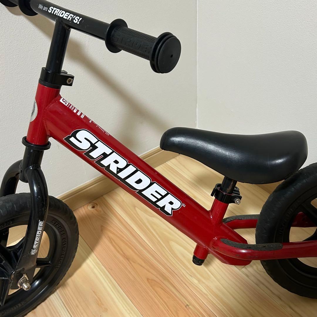 STRIDER バランスバイク 赤