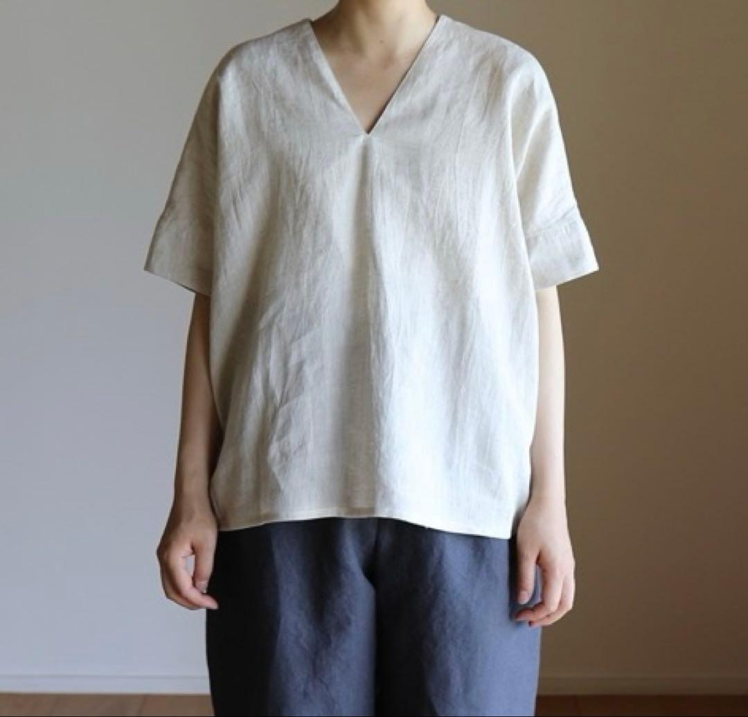 美品】えみおわす カレン半袖シャツ（リネン生成×オフ白） - メルカリ
