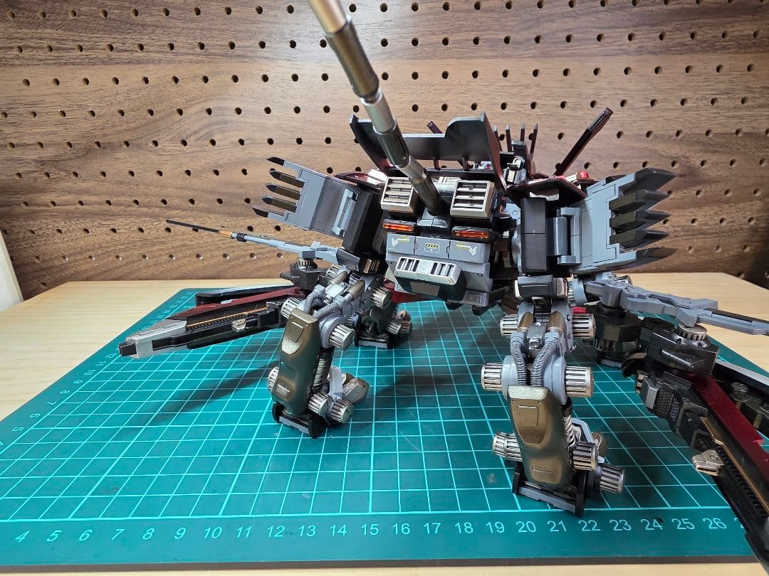 HMMゾイドブレードライガーキャンディ塗装