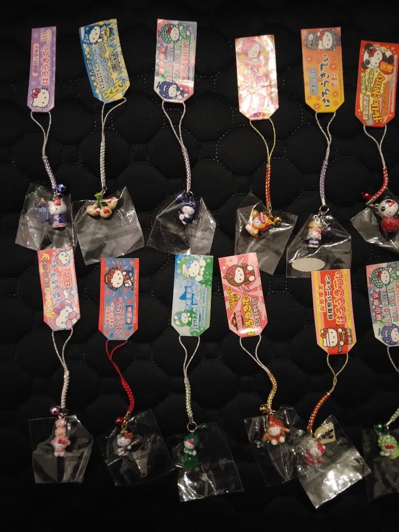 ハローキティ根付け96個セット