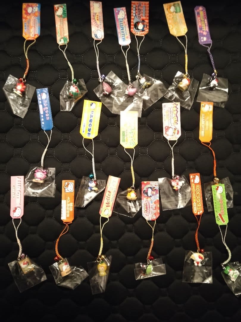 ハローキティ根付け96個セット