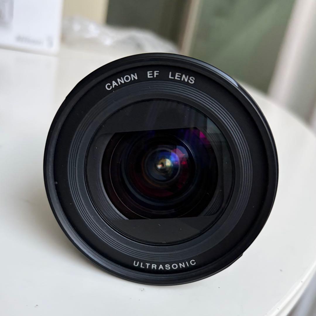 レンズ(ズーム) Canon EF 20-35mm f/3.5-4.5 USM